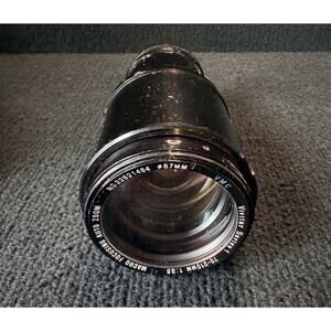Vivitar Series 1 70-210mm f/3.5 Macro Focusing Auto Zoom Lens – 67mm